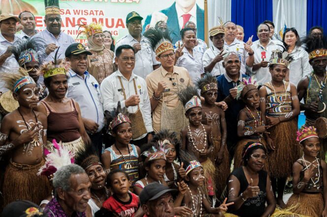 
 Menparekraf Resmikan Desa Wisata Rhepang Muaif Masuk 50 Besar ADWI 2024