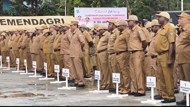 
 Ini Pesan Gubernur John Tabo Kepada Para ASN Di Apel Perdana