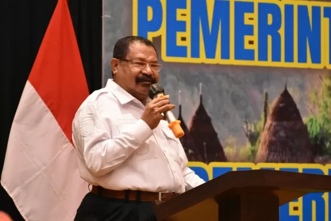 
 Gubernur  John Tabo Ingatkan ASN Lebih Disiplin